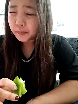 Snapshot of Kute_sex18 chatting on January 2025 02:00:02 AM Kute sex18 online show from January 2025 02:00:02 AM