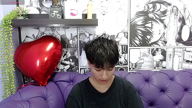 Snapshot of Bryce_Evans chatting on February 2025 03:27:01 PM Bryce Evans online show from February 2025 03:27:01 PM