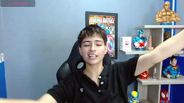 Snapshot of Bryce_Evans chatting on December 2024 04:51:02 PM Bryce Evans online show from December 2024 04:51:02 PM