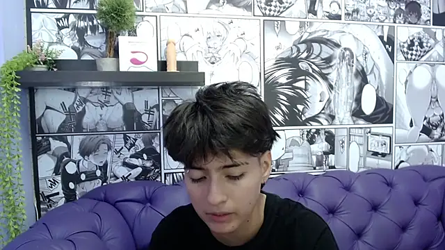 Snapshot of Bryce_Evans chatting on February 2025 03:53:01 PM Bryce Evans online show from February 2025 03:53:01 PM