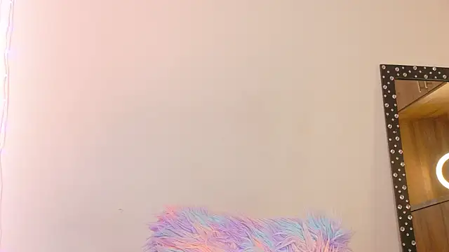 im anna  online show from November 2025 05:28:01 PM