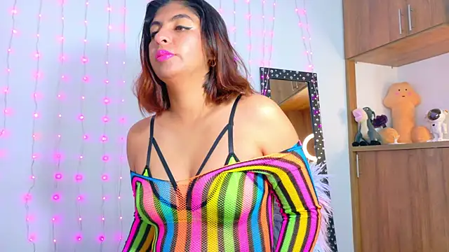 im anna  online show from January 2026 09:44:02 PM