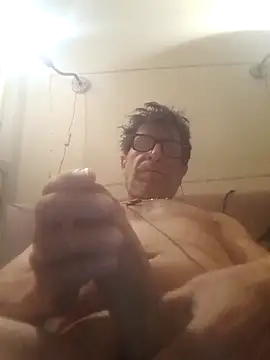 Snapshot of felice66 chatting on May 2026 04:54:02 AM felice66 online show from May 2026 04:54:02 AM