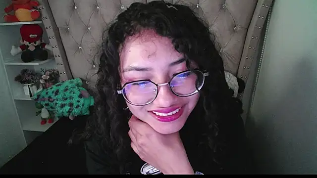 CherieCurl online show from September 2025 01:34:02 AM