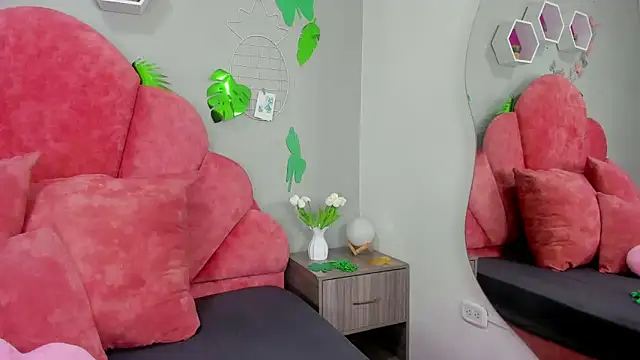 LilithSmith  online show from March 2025 11:42:01 AM