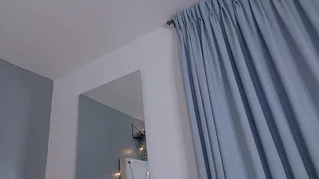 Snapshot of LilithSmith_ chatting on December 2025 11:38:02 AM LilithSmith online show from December 2025 11:38:02 AM