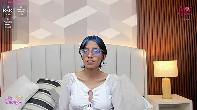 Marge lasander online show from April 2026 02:02:01 AM