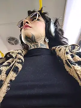 taaylor33 online show from January 2026 08:13:02 PM