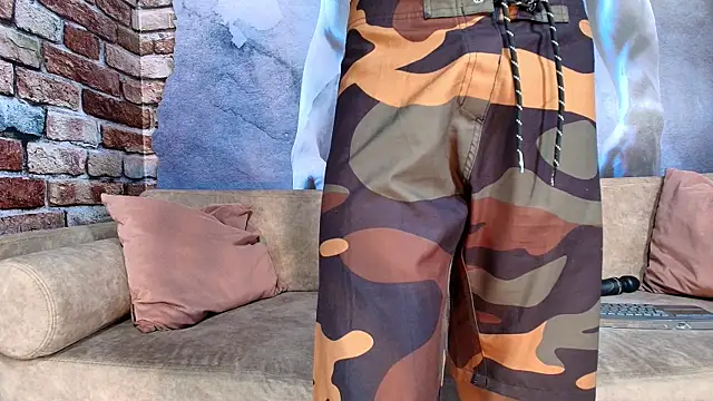 Ethan Fox11 online show from March 2026 12:00:01 AM