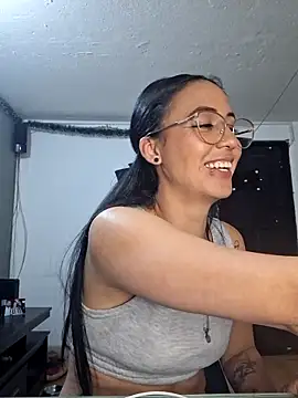 anny roberts online show from February 2025 09:37:02 PM