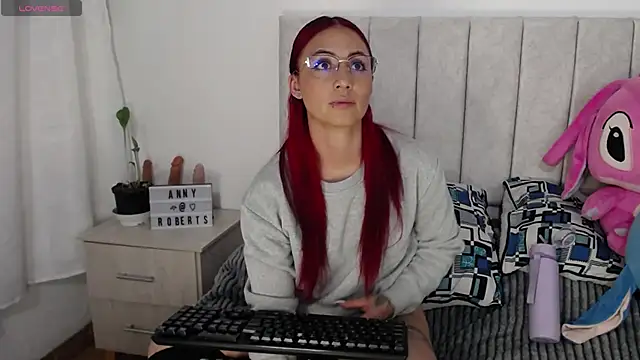 anny roberts online show from September 2025 11:11:02 PM