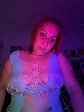 DeeLight124 online show from May 2026 04:05:01 AM