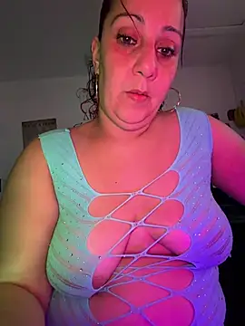 DeeLight124 online show from April 2026 05:21:02 AM