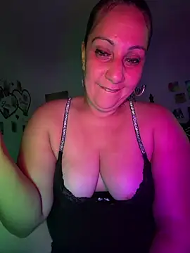 DeeLight124 online show from May 2026 04:38:01 AM
