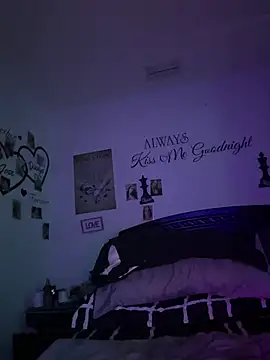 DeeLight124 online show from March 2026 07:26:01 AM