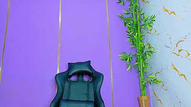 scarlet-jonesx online show from September 2025 04:57:02 PM