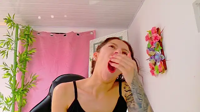 scarlet-jonesx online show from March 2026 03:46:02 PM