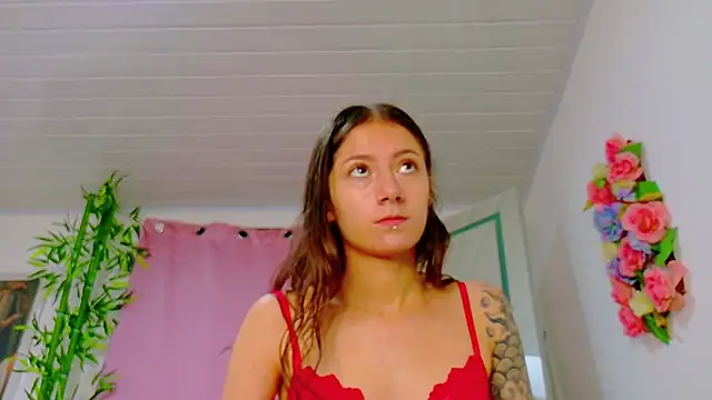 scarlet-jonesx online show from February 2026 11:40:01 AM