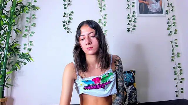 scarlet-jonesx online show from December 2024 11:42:01 PM