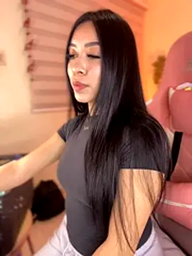 Starliee   online show from November 2025 03:05:01 AM