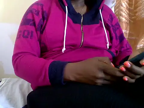 Snapshot of Hot-zeenah chatting on September 2025 08:04:02 AM Hot-zeenah online show from September 2025 08:04:02 AM