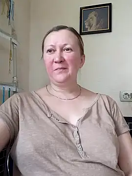 blondyaguar online show from November 2025 08:36:02 AM