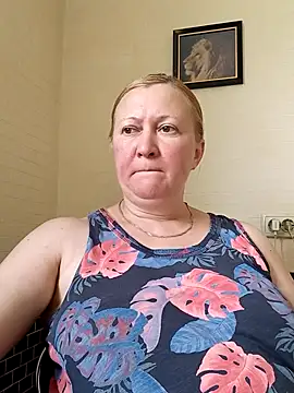 blondyaguar online show from July 2026 08:22:01 AM