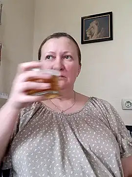 Snapshot of blondyaguar chatting on January 2025 10:32:02 AM blondyaguar online show from January 2025 10:32:02 AM