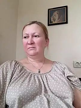 Snapshot of blondyaguar chatting on December 2024 10:12:01 AM blondyaguar online show from December 2024 10:12:01 AM