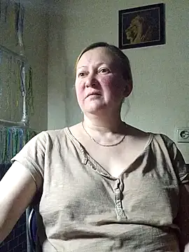 blondyaguar online show from December 2025 03:04:01 PM