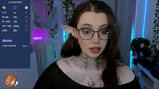 Dixi Pixi  online show from December 2025 05:42:02 AM