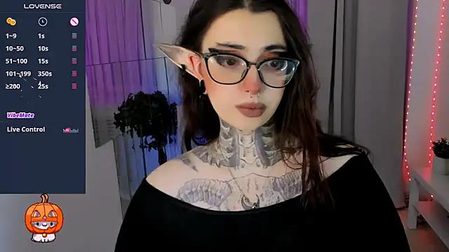 Dixi Pixi  online show from November 2025 05:44:01 AM