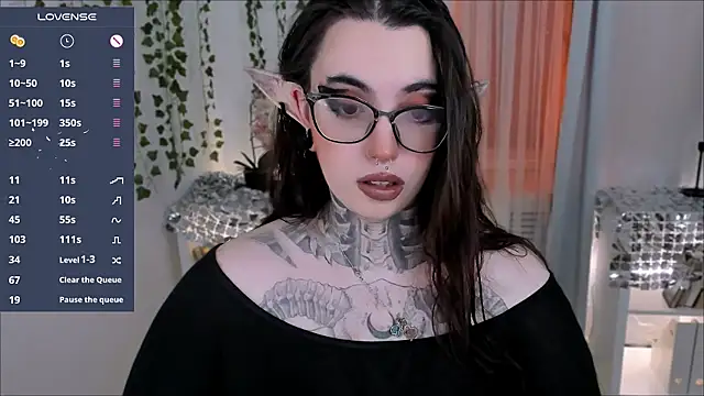 Dixi Pixi  online show from December 2025 05:43:01 AM