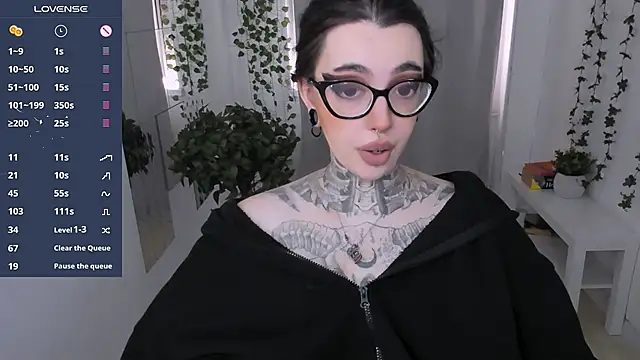 Snapshot of Dixi_Pixi_ chatting on May 2026 05:34:02 AM Dixi Pixi online show from May 2026 05:34:02 AM
