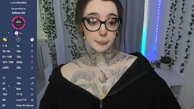 Snapshot of Dixi_Pixi_ chatting on May 2026 05:37:02 AM Dixi Pixi online show from May 2026 05:37:02 AM