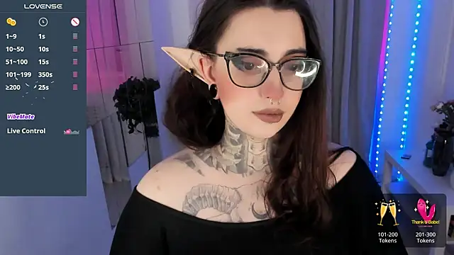 Dixi Pixi  online show from October 2025 05:42:02 AM