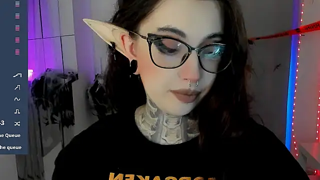 Dixi Pixi  online show from October 2025 05:50:02 AM