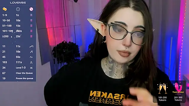 Dixi Pixi  online show from September 2025 05:44:02 AM