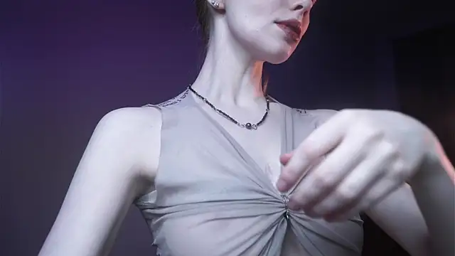 ginger hugs online show from December 2025 10:15:02 PM