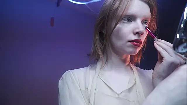 ginger hugs online show from December 2025 10:09:01 PM