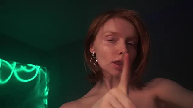 ginger hugs online show from March 2025 04:21:02 AM
