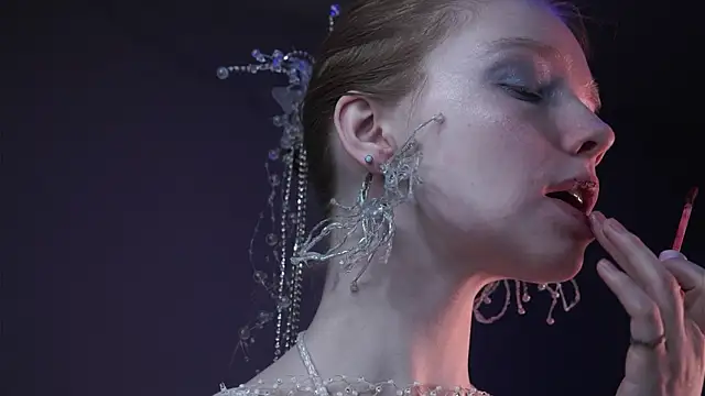 ginger hugs online show from February 2026 10:07:01 PM