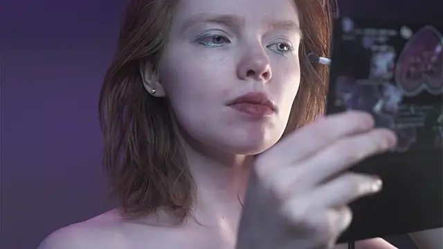 ginger hugs online show from December 2025 10:12:01 PM