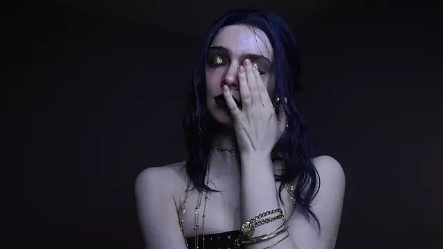 ginger hugs online show from April 2026 10:14:01 PM