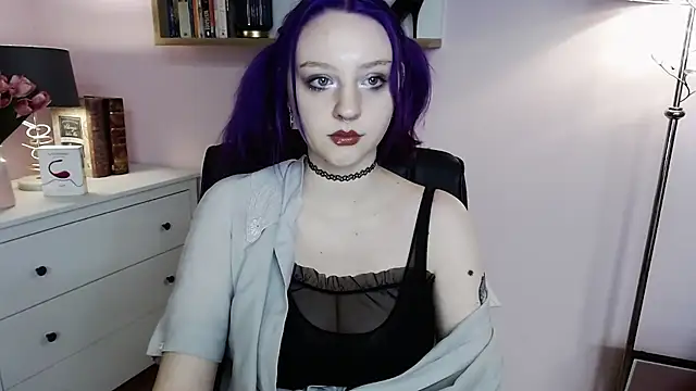 Snapshot of MadelineLust chatting on February 2025 02:43:02 PM MadelineLust online show from February 2025 02:43:02 PM