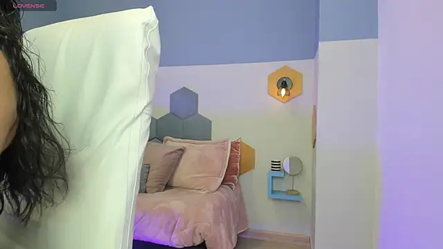 Snapshot of Chloe_fischer_ chatting on October 2025 02:38:01 PM Chloe fischer online show from October 2025 02:38:01 PM