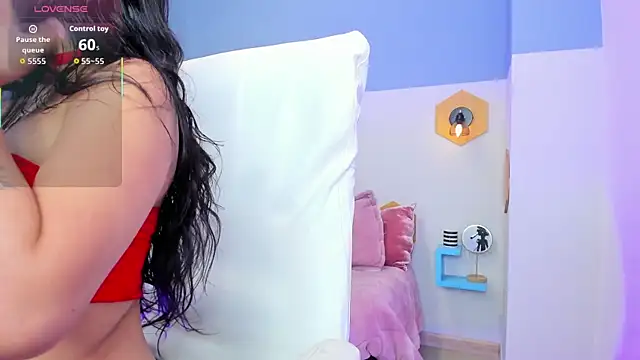 Chloe fischer  online show from September 2025 02:34:01 PM