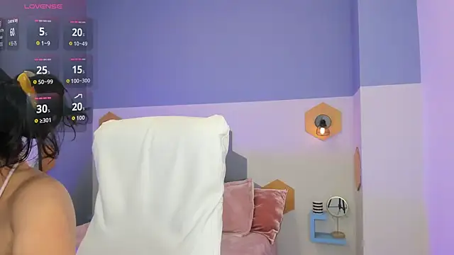 Snapshot of Chloe_fischer_ chatting on October 2025 03:00:01 PM Chloe fischer online show from October 2025 03:00:01 PM