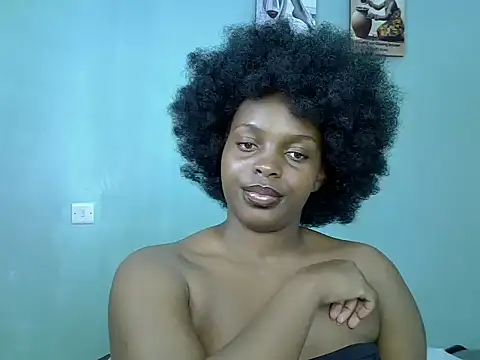 Snapshot of freaky_j_ chatting on February 2025 12:35:02 PM freaky j  online show from February 2025 12:35:02 PM