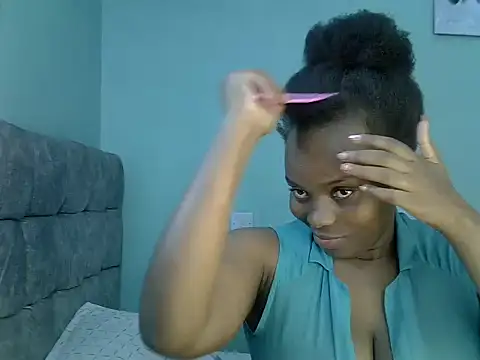 Snapshot of freaky_j_ chatting on February 2025 01:10:01 AM freaky j  online show from February 2025 01:10:01 AM
